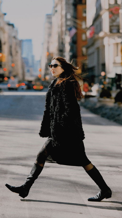 A sunny day out running around the city during New York Fashion Week in @baredfootwear. It’s hard to go wrong in a tall boot, an all black look and texture play while the city starts to feel more alive as we inch closer to spring. #inbared #baredfootwear