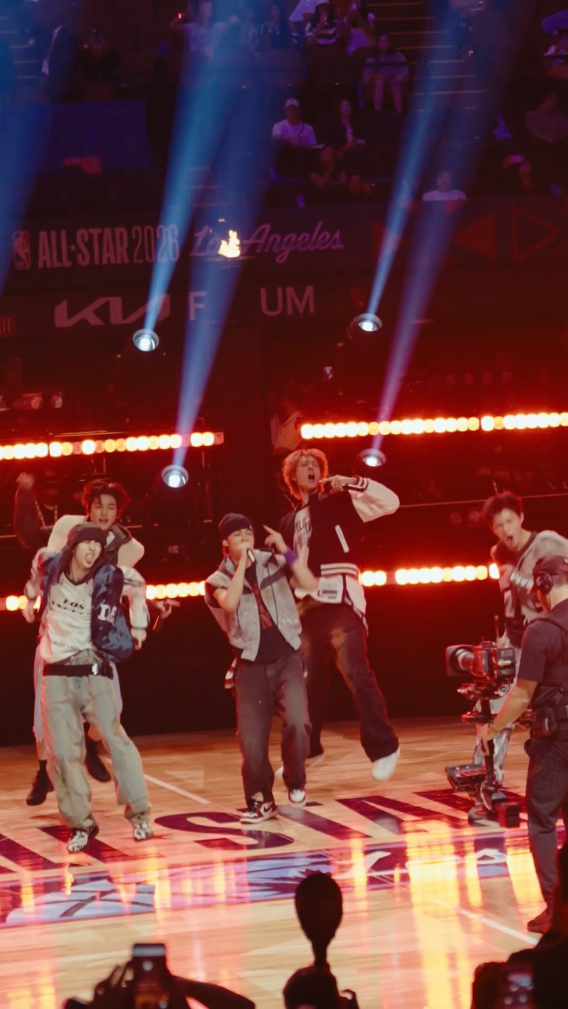 had a blast at the Celeb Game halftime show 🔥

#CORTIS #코르티스