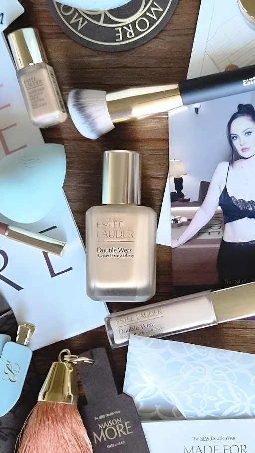 The iconic #DoubleWear #Foundation is better than ever. ad- It’s been around for almost 30 years so makes sense @EsteeLauderANZ would look to the latest & best advancements in ingredients & beauty tech to ensure the formula remains everyones fav! 

#EsteeLauder #MadeForMore #BrandPartner