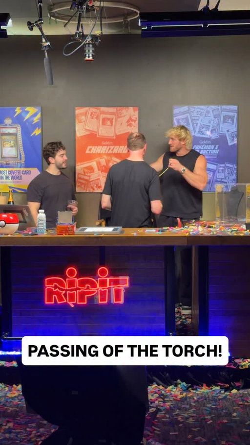 THE ILLUSTRATOR HAS FOUND A NEW HOME!

@loganpaul passes the torch of the PSA 10 Pikachu Illustrator to its new owner!

Final Sale Price: $16,492,000