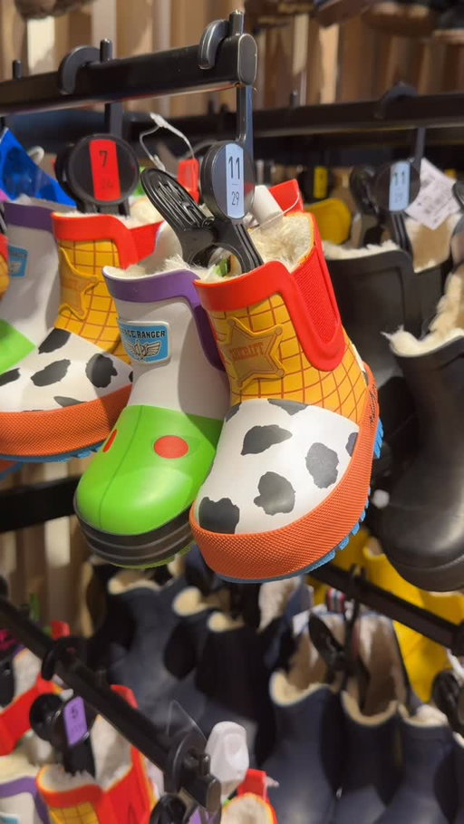 They’re viral for a reason… how adorable are these Toy Story wellies 🥹☔️🚀