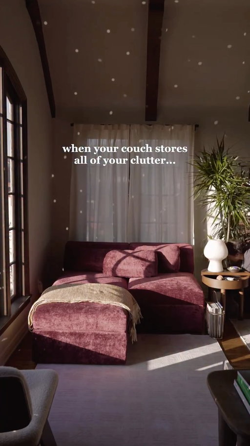 The more seating the better, do you agree? My @cozey atmosphere couch is one of my favorite pieces in my home and the hidden storage is such a lovely addition #CozeyPartner 

Featured pieces all from Cozey:
Atmosphere couch in bordeaux
Altitude wall shelf in walnut
Vela chair in walnut boucle