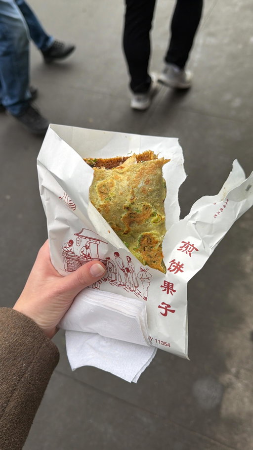 One of our favorite neighborhoods to visit and eat in nyc! We booked a tour on @GetYourGuide with our guide Owen, who showed us some of his favorite dishes and how you can experience food from all different regions of China within just these few city blocks

Use code US10 for 10% off your first US GetYourGuide experience until 2/28! #getyourguidepartner #ad