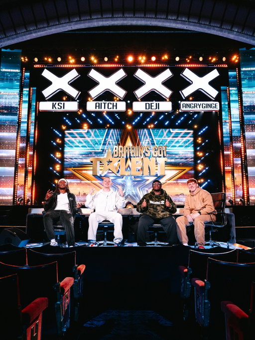I brought @aitch @deji and @angryginge13 down to the Britain’s Got Talent set to see if they’ve got what it takes to be a BGT judge for my YouTube video. 

And @bgt returns this Saturday, 21st February at 7pm on @itv and @itvxofficial