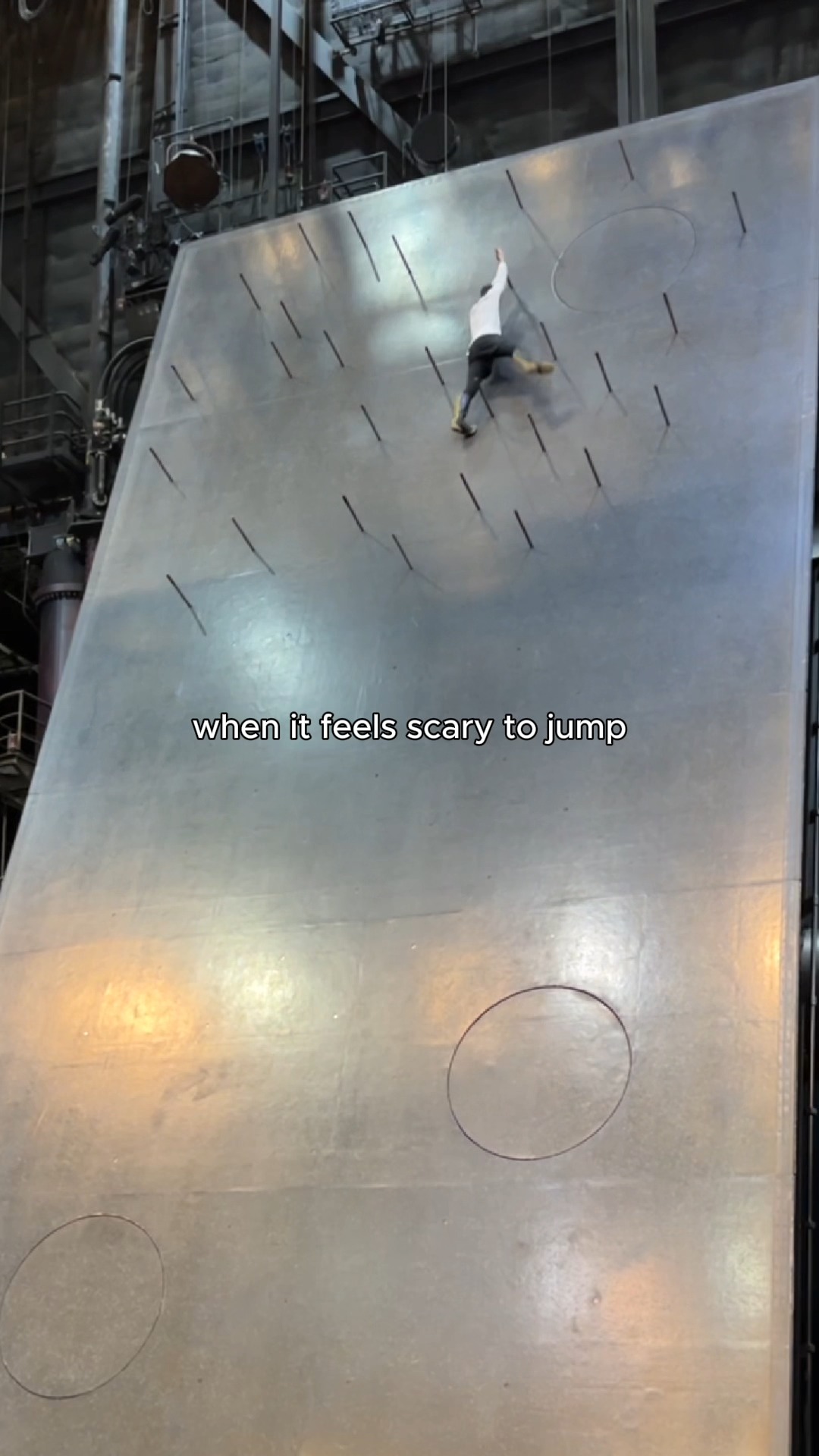 the only way to grow is to embrace the unknown 💪 

See this epic KÀ act live in Las Vegas!

🤸 @danelljleyva 
🎪 @ka.cirquedusoleil

#cirquedusoleil #acrobatics #motivation