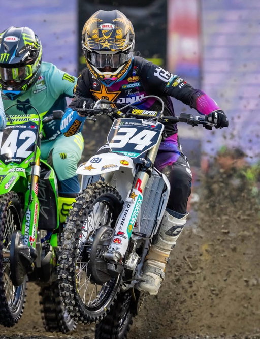 P4 in Seattle
Track was gnarly😵‍💫 Couple weeks off to make some improvements and watch the east coast boys give it a go. 
Thank you @rockstarenergy @husqvarnafactoryracing