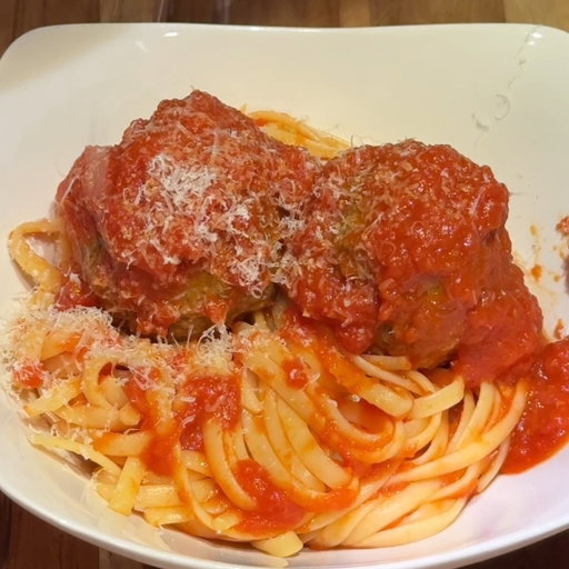 For those days when you need a break from cooking, let us spice up your meal plans! Just heat, serve, and savor our delicious meatballs - perfect with pasta or anything your heart desires! 🍝🍽️

#meatballmonday #mamamancinis #pastaandmeatballs #easymealideas