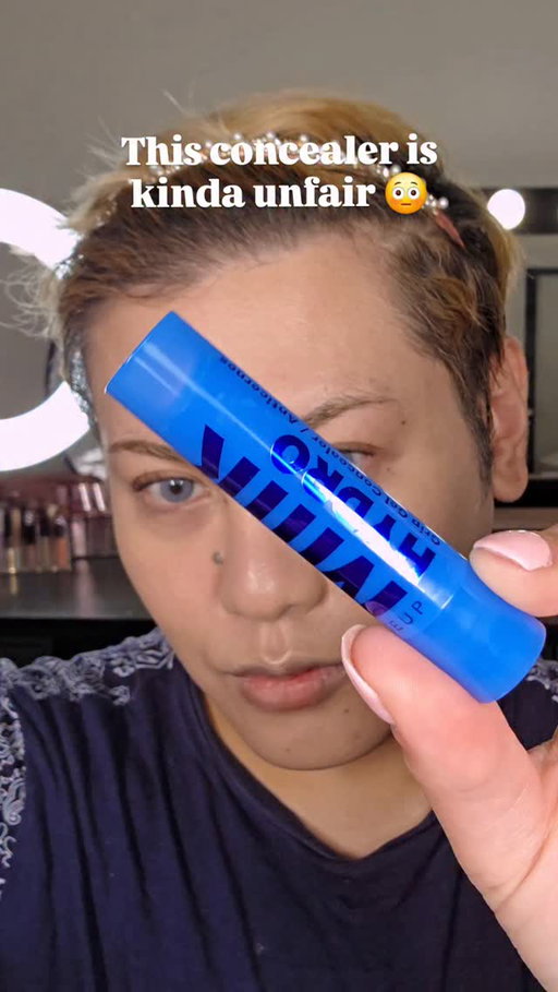 Normally im not a huge fan of cream concealer under the eyes but the new @milkmakeup Hydro Grip Gel Concealer Stick is lovely! The formula isnt too thick, hydrating while giving the skin a nice healthy glow. I do recommend setting with a powder to set it in place. Once set it does not crease and lasts throughout the day.

Coverage is sheer initially but you can build it up to a medium coverage. I recommend using a synthetic brush with this formula and to use the brush to grab the product directly from the tube. I found if I applied it directly to the skin, the hydrating formula causes any foundation underneath to move around.

Overall I think im in love already with this concealer. It's available now at @sephoraaus and retails for $50