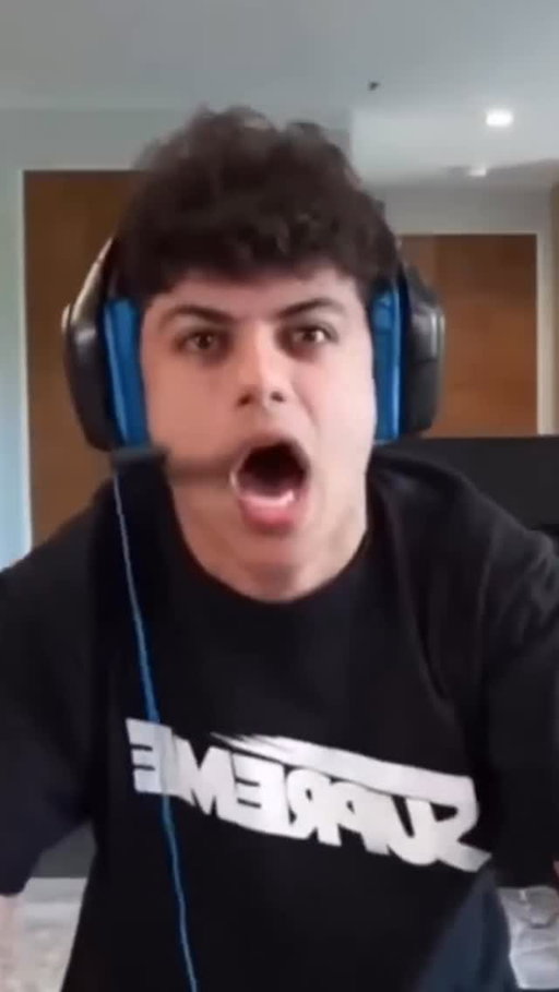 StableRonaldo became a million at 18 y/o from streaming!