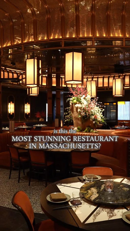 MOST STUNNING RESTAURANT IN MA?? 🍣✨ @karma_wellesley 

This new restaurant in Wellesley, MA is shockingly beautiful inside! I was stunned by the detail in their decor. They also have a large variety of Asian fusion options like salmon on fire, soup dumplings, and drunken lobster udon noodles 🍣🍜

This is the perfect spot for a date night or weekend dinner with the girls✨

#bostonfoodgram #bostonfood #bestfoodboston #bostonterrier #eatfamous