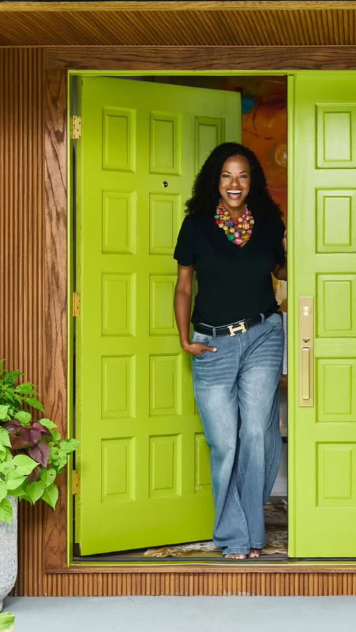 It’s truly an honor to be featured in the House Beautiful (@housebeautiful) Home Tour online. Being able to share my work on a platform I’ve admired for so long is something I don’t take lightly.

Thank you @alongobucco for such a thoughtful and beautifully written piece. You captured not just the design, but the heart behind it, and for that, I’m incredibly grateful.

This feature also shares a more personal part of my story—what it looked like to begin again after loss, and how design became part of my healing. If you’d like to read more about that journey, you can copy and paste the link below or you can also click the link in my bio. 🤍

https://www.housebeautiful.com/design-inspiration/house-tours/a70303021/digital-home-tour-theresa-butler-georgia/

Images: @mm_photo_inc