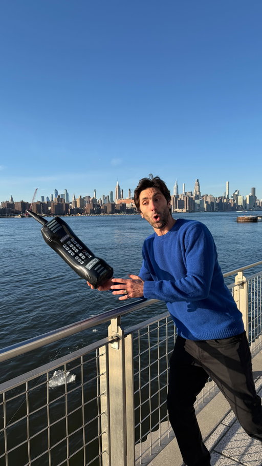 Don’t throw your phone in a river…switch to @visiblemobile and start loving your wireless today. 

#visible_partner #ad