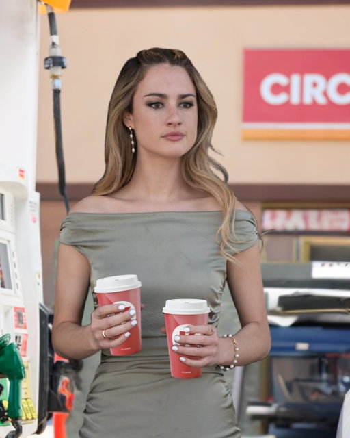 Not to be dramatic but if I get left behind... at least make it a Circle K. #tellmelies