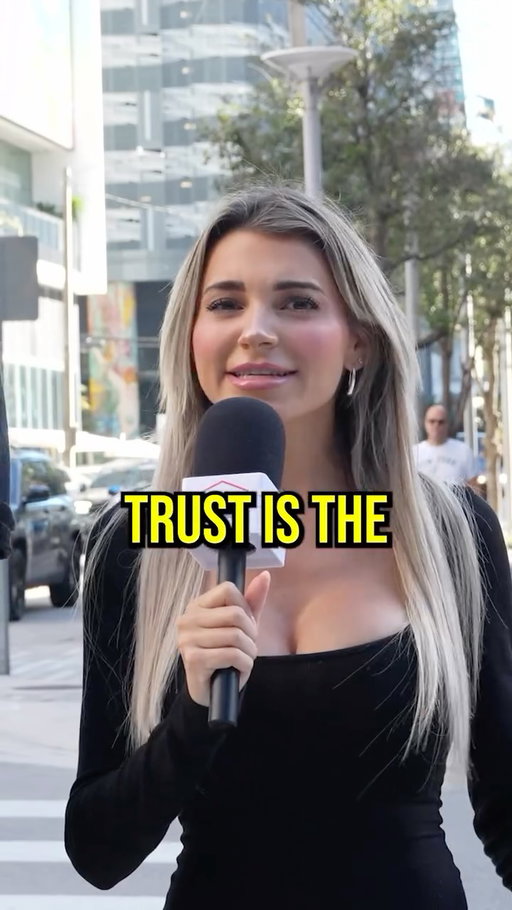 Who do you trust more? 🤔