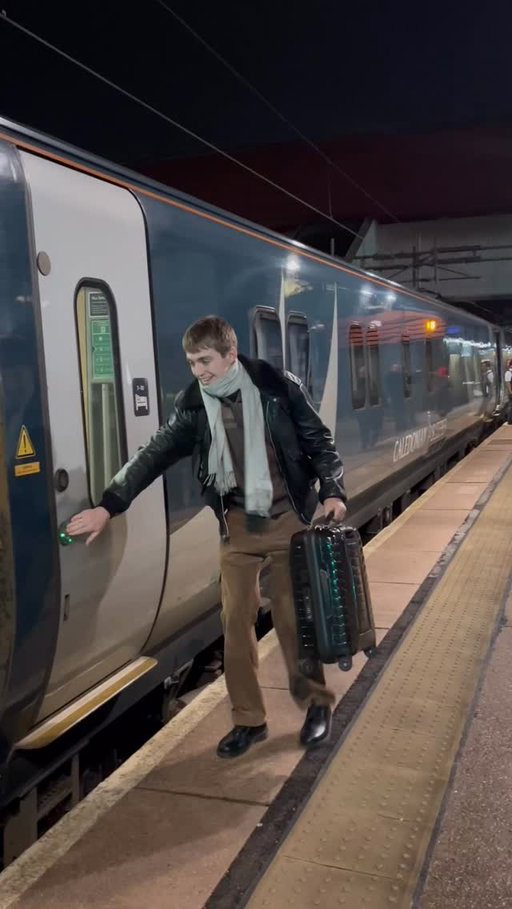 Birmingham International is now a calling point on the @caledoniansleeper