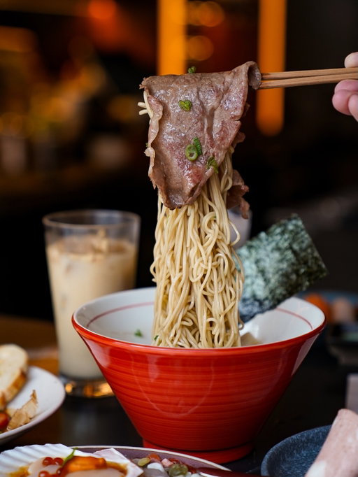 went to @manhattonyc to appreciate the views ✨

I joined a friend to check out a new Japanese-Italian inspired restaurant in Hells Kitchen called Manhatto. They have a clean and beautiful space, with a spotless gigantic window by the bar (hello lighting ☀️) for some great shots 📷

🍜 A5 Wagyu Truffle Shoyu Ramen
🍝 Uni Mentai Pasta
🍞 Honey Toast
🐚 Trio Pearl Crudo
🍣 Sushi Set

#japanesefood #hellskitchen #newrestaurant #nycfoodie #nyceats