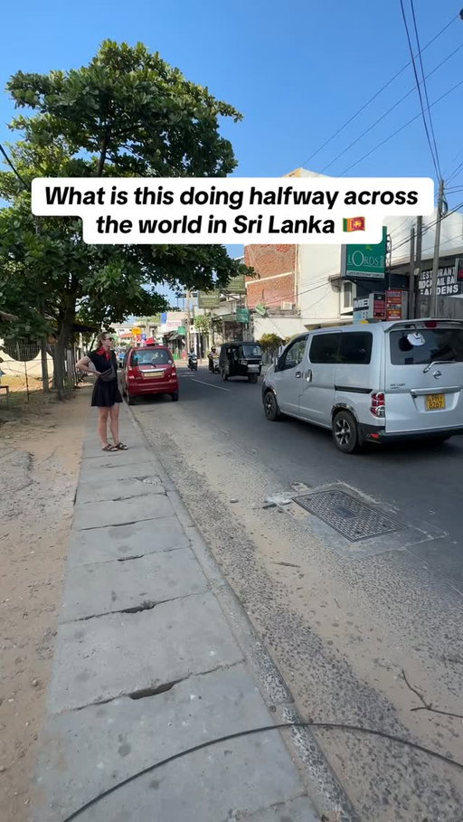 Guys literally they knew exactly what they were doing naming this place haha I don’t know what started off this place but it’s so funny it’s just a regular shop listed as a tourist attraction
#srilanka🇱🇰 #backpacking #solotravels #solobackpacker #traveltip