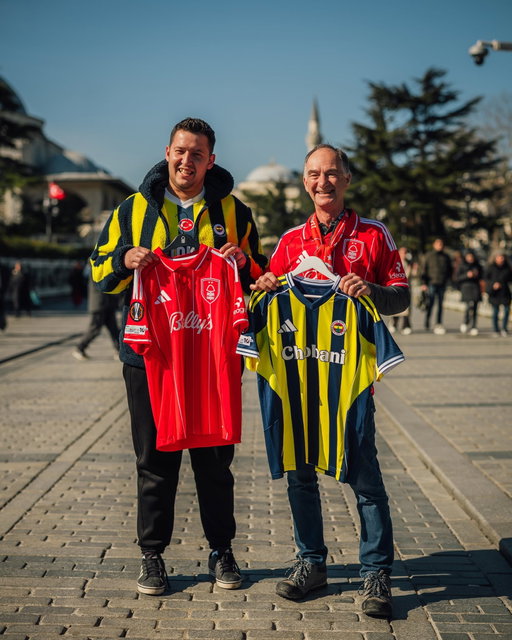 A warm welcome in Kadıköy. 👋🇹🇷