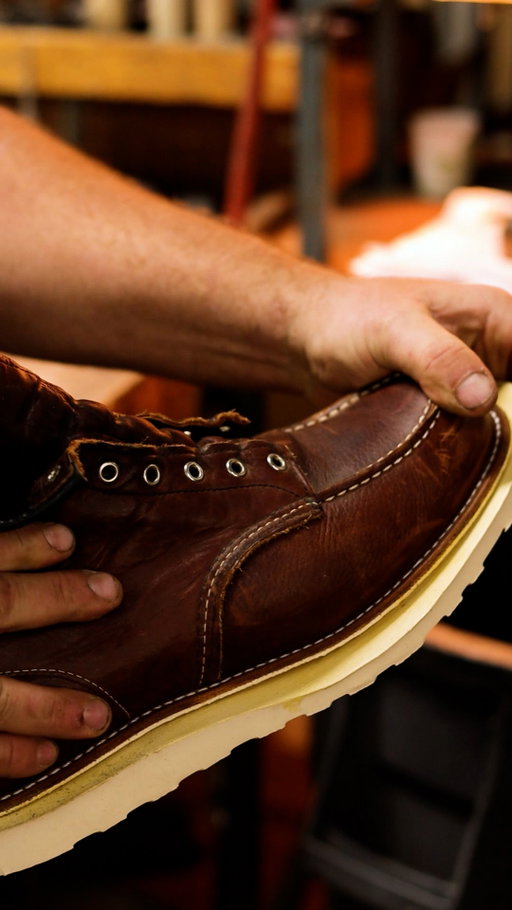 Resoling the Classic Moc—

Location: Red Wing, Minnesota
Department: The Repair Shop
Style: #8138

—
Videographer: @dainrhmedia
#RedWingHeritage