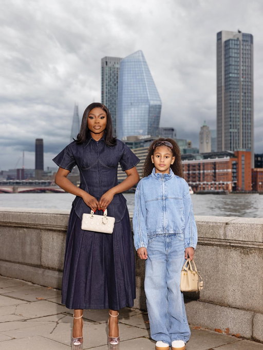 London Tings…. British born, African heritage got that pride mixed in, like baked beans and pounded yam. Thank you @tolucoker for being the creative inspiration you are 🇬🇧 🇳🇬 #lfw

Im wearing @tolucoker 
Bag @dior
Shoes @maisonvalentino 

She’s wearing @hm 
Bag @prada

 📸 @fashitect