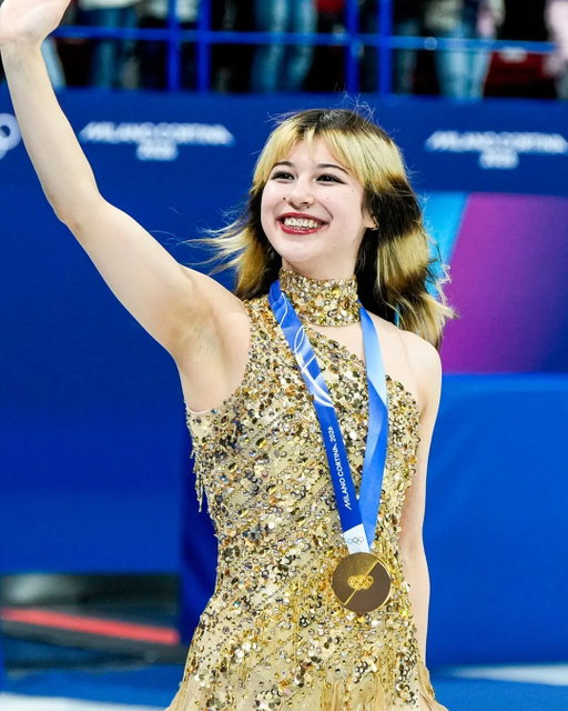 From The Town to the world stage. 🥇

Oakland’s own @alysaxliu is bringing home Olympic gold.

Congratulations, Alysa!

#OaklandFirstAlways