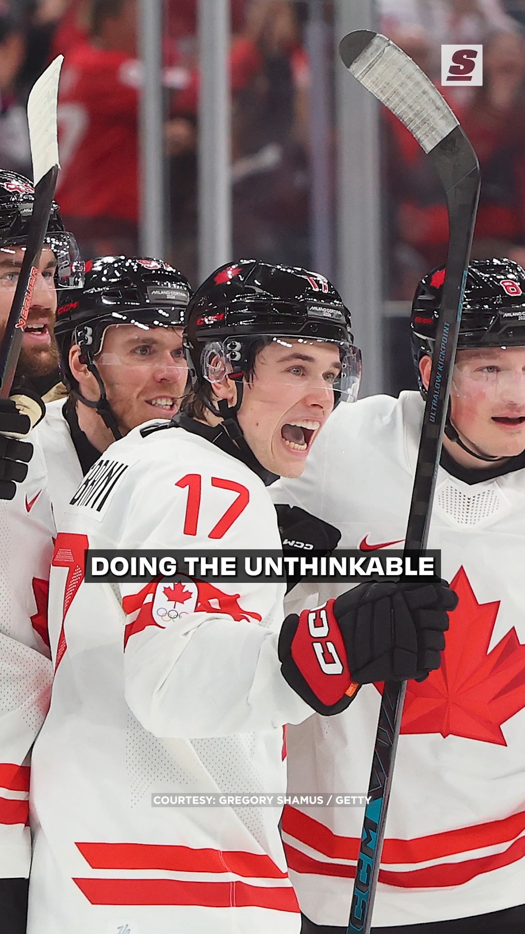 Stephen Curry and Draymond Green are proud members of the Macklin Celebrini Fan Club 👏