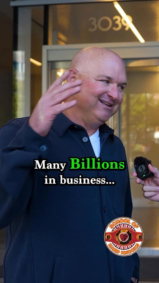 There’s a BILLIONAIRE in there 🤯 I interviewed another Billionaire entrepreneur in Dallas! I asked @vickeller how he got RICH and what business he would get into today if he had to start from $0. I also asked him the secret to scaling billion dollar companies and the best entrepreneurship advice he received in his career. Lastly, I asked him the best advice he’d give to the younger generation. #wealth #entrepreneur #financialfreedom #motivation