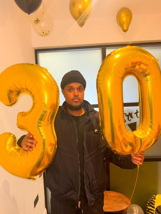 30 years old = unc status reached…. Alhamdulilah for another year, woke up with lower back pains and a dodgy knee so I feel the effects already. Feel blessed to see another year and another ramadan ❤️