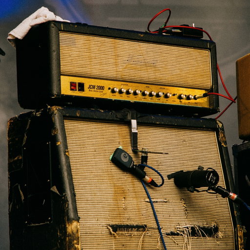 Nothing beats an amp and cab that's been out on the road for 10, 15, even 20+ years and still delivers that signature Marshall tone for every show. 

Just check out this JCM2000, we still see them lining festival stages no matter where we go! That's real craftsmanship and engineering right there. ⚡️