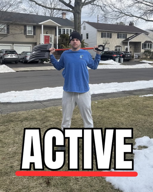 🚨 BREAKING: Sources tell me Doogs has been activated to shovel for the Doogs family household ahead of Monday’s record-breaking blizzard. This will be his season debut after an extended offseason.

Mr. Doogs has been moved to the retirement/holdout list, per family officials.