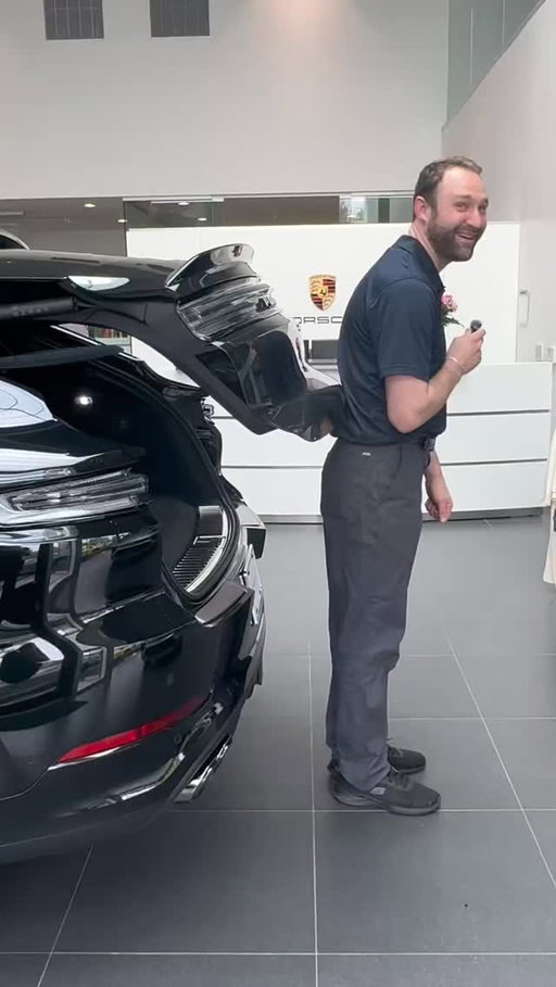 Let's see who can get the closest to the trunk without getting hit! Who do you think takes first place? Come check out this beautiful Porsche Cayenne Turbo in our showroom and try it out for yourself.
.
.
.
#Porsche #PorscheLife #NC #WilmingtonNC #NorthCarolina #TimelessMachine #ThereIsNoSubstitute #PenskeAutomotiveGroup #PorscheUSA #PorscheWilmington #PorscheCayenne