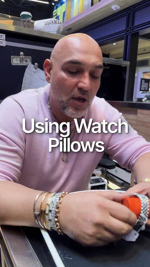 Do watch pillows cause stretch in bracelets?