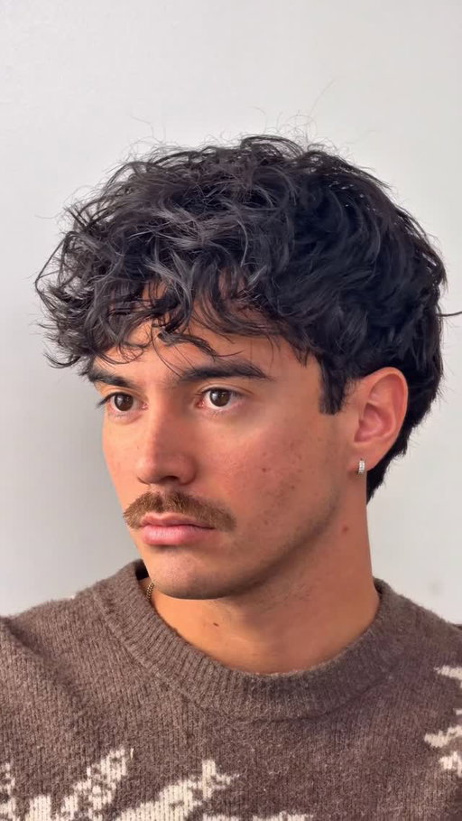 The amount of people i see with wavy hair that don't see their potential...

#menshair #transformation #wavyhair #hairstyle #hairadvice