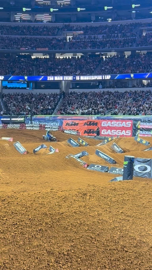 Kids! Whoops are part of SX
I understand the last 5 or so years y’all have been misled that jumping is acceptable 
But there is at least one rider who is not going to allow that to continue 
we’ve tried many ways to eliminate them but I believe and hope they’re here to stay
They come in ALL shapes and sizes but honestly speaking they require the same fundamentals
What I love most about whoops is it shines bright lights on weak bike set ups and flawed technique

2nd to last lap of 250 main this is how they’re done correctly ✅
Looks terrifying🤷🏽‍♂️