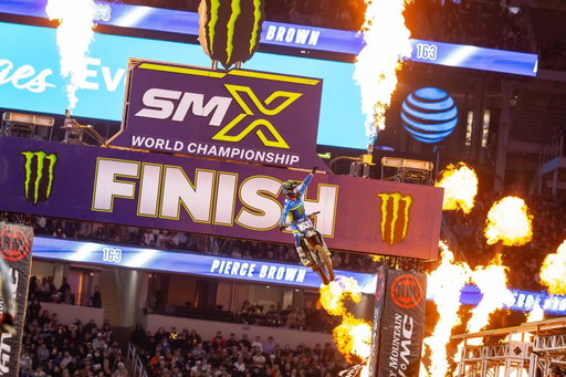 Man what a f****** night!! No one knows the hell I’ve been through this past year to get here. So many doubts, long days, and longer nights along the way to get back into this form but we never said die. Thank you to the team and everyone in my corner for believing. LFG