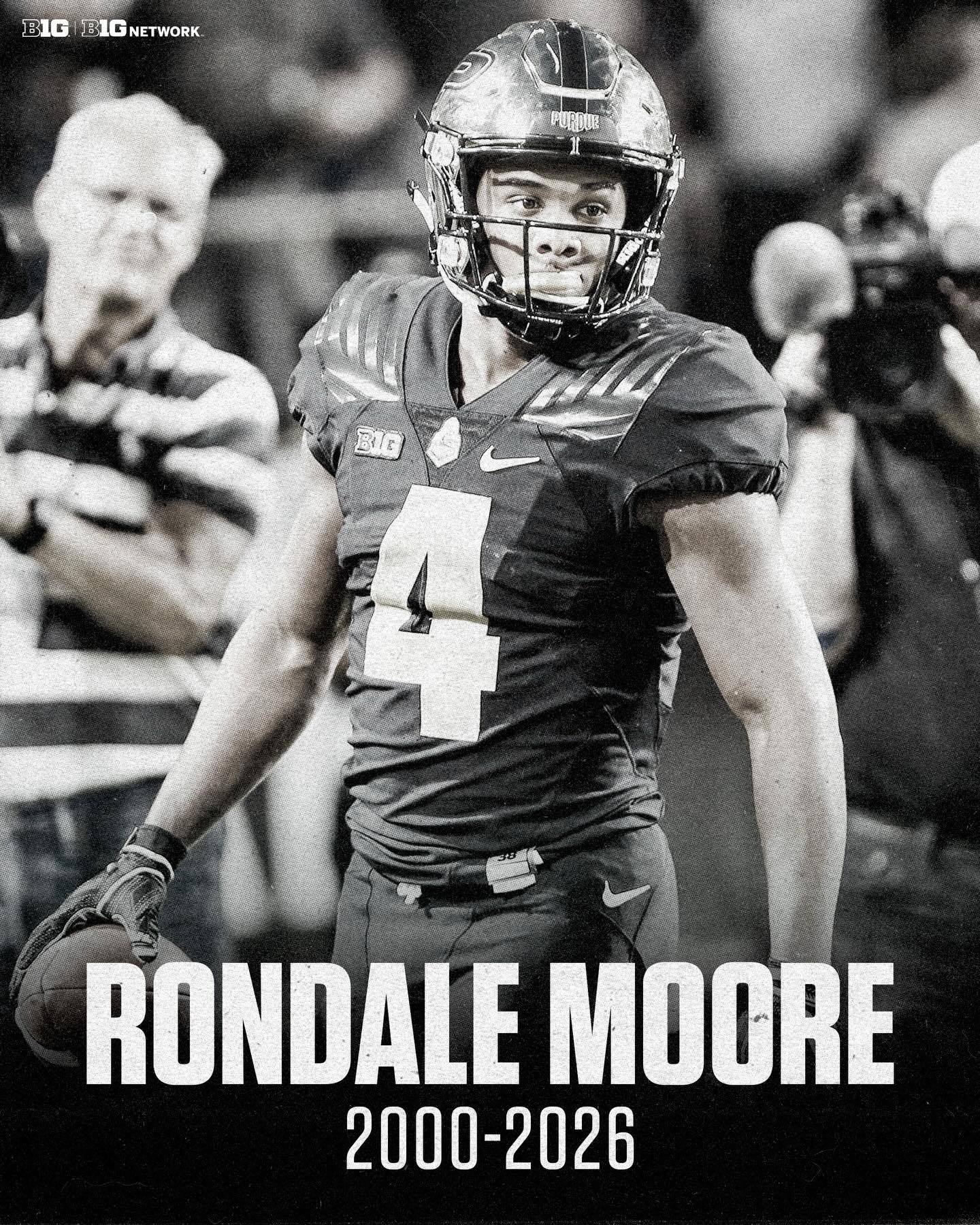 Our hearts go out to Rondale Moore and his family 🖤

The Purdue great, 25, died Saturday.