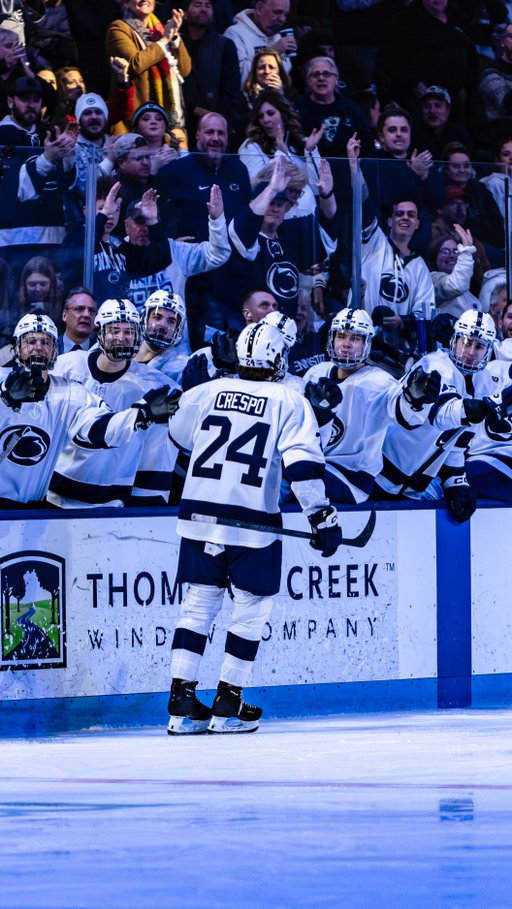 THERE. GOES. THE. ROOF. 🤯 

#WeAre #HockeyValley