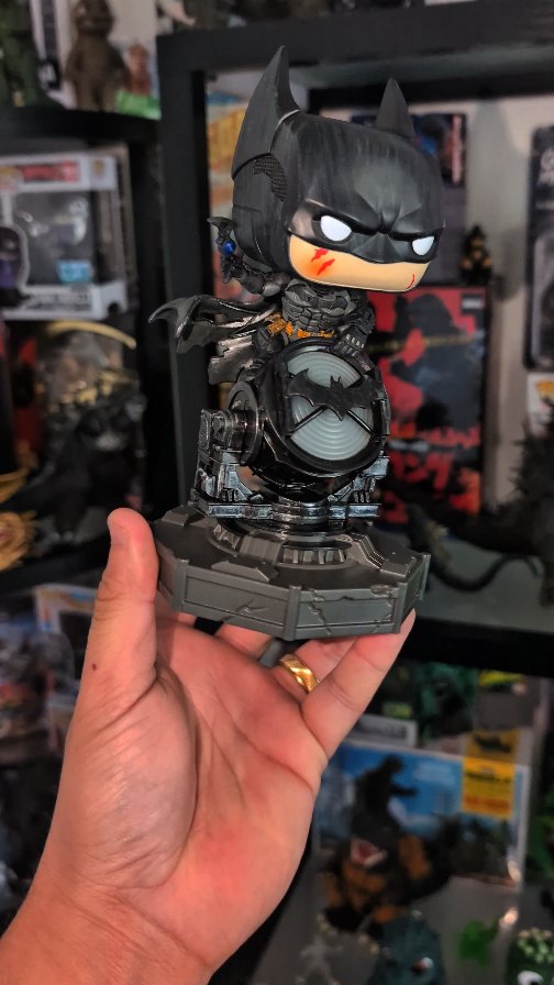 Unboxing The Light Up Batman Funko Pop, looks 🔥🔥🔥