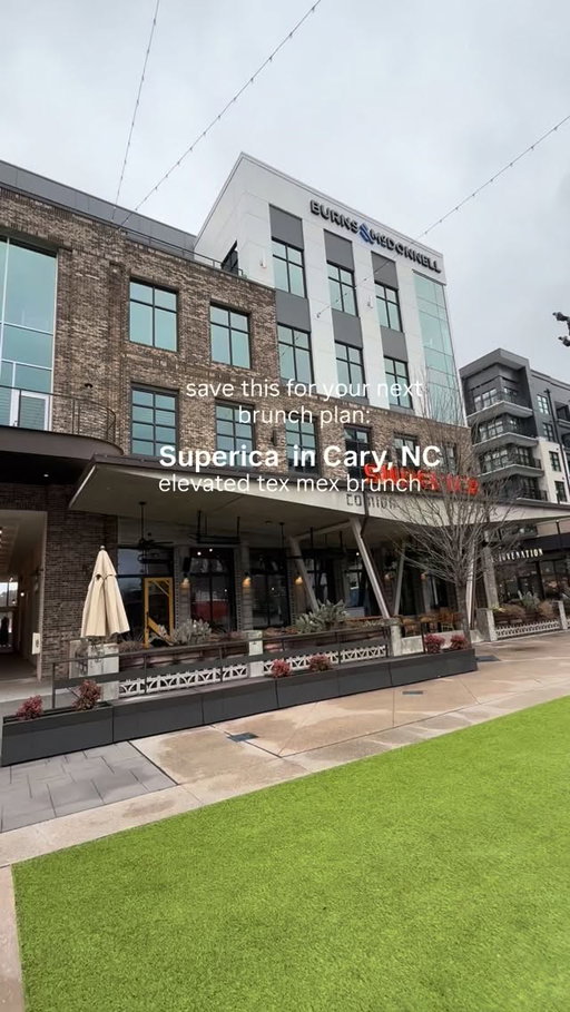 We finally did brunch at Superica and yes… it delivered.

From the Tex mex flair to the vibes, this is one of those spots that feels like a win every single time.

 Make sure to save this for your next brunch plan!