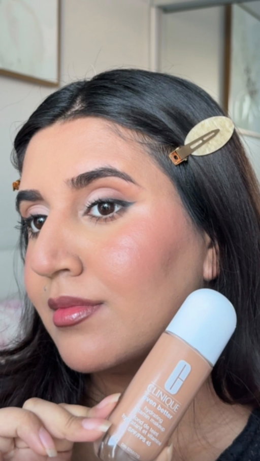 Super Skin Like Finish! @cliniquecanada @clinique ✨

My Shade: Medium Cool 2 ✨ & it has SPF which is amazing! I added it to my daily makeup routine right away!

 #clinique #makeup #foundationglowing