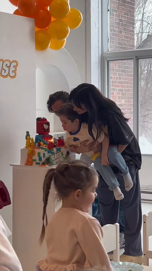 la fête d’enfants la plus magique. QUE j’ai aimé voir mon fils “être” parmi tous ces fabuleux petits humains. gratitude à pu finir.

merci @pknik.ca pour l’organisation de cette journée mémorable
merci @studiovanillabox pour votre merveilleux local
merci @lemonmint_mtl pour le délicieux buffet
merci @perle.et.caramel pour le plus beau gâteau que j’ai vu de ma vie 
merci @kimetjoe et @cassandra.bouchard pour l’adorable outfit de mon p’tit bonhomme

merci à tous les amis pour votre précieuse présence 

🤍🤍🤍