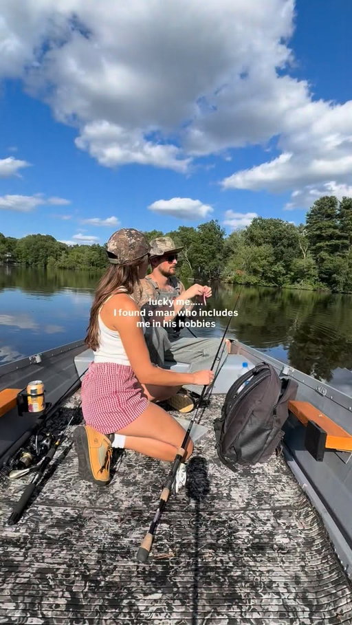 Find a man who includes you in his hobbies ❤️🐟 If he wanted to… he would. 

—
#couplegoals #fishingtok #coupletok