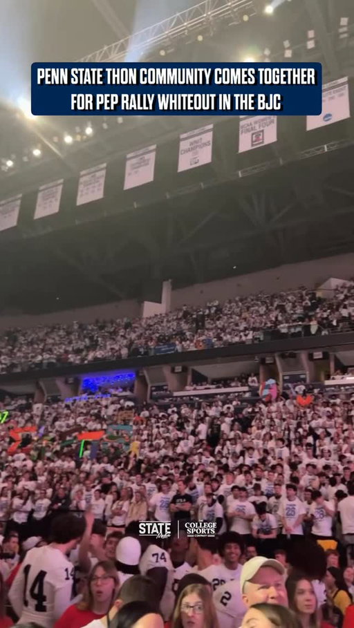 Whiteout conditions in the BJC this past weekend for the THON Pep Rally 👀 

•
•
•
•
#WeAre #WeArePennState #PennState #NittanyLions #CFB