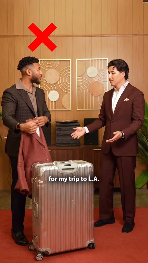 How to Fold a Suit Jacket when Traveling. 
Who else does this?