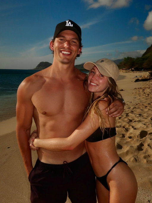 Happiest with you (in Hawaii) @haileyemilller