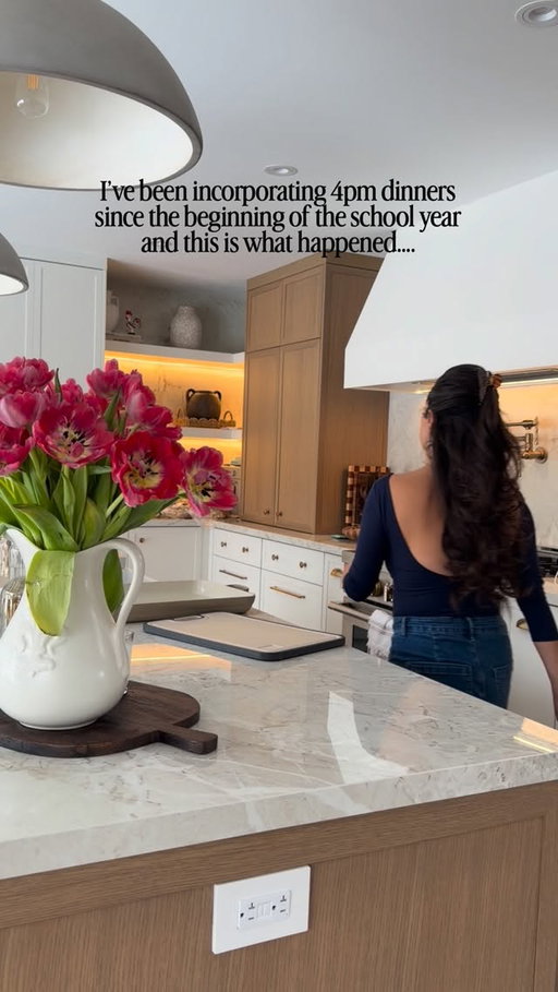 Unpopular opinion… 4pm (or right after school) dinners might be the secret to a calmer evening.

Here’s why it works:
✨The kids are hungry!! So instead of feeding them snacks, why not feed them a nutritious meal and if they’re hungry later on (which sometimes isn’t the case) then they can have a snack 
✨Homework gets done without the “what’s for dinner?” interruptions
✨Evenings feel slower instead of rushed. The kitchen was cleaned up by 5pm and we have the rest of the evening to hang or go off to extracurriculars (ours start at 6pm)
✨There’s more time for baths, books, and family time.
BONUS- I’m not cooking at 6pm when everyone (including me) is overstimulated and hangry

Sometimes the reset isn’t a new routine… it’s just a better time slot?! We don’t do this everyday because… life but when we do, the benefits are huge🙏🏼
I also realize this can’t be the case for a lot of families but if it is something you are able to do, give it a try. I swear, it’s a gamechanger!

STEAK FAJITA RECIPE:
Flank steak or strip loin fast fry steak 
Preheat oven to 400
Cut up peppers and onions and place on tray
Cut up steak and add to tray 
Season with @sietefoods taco or fajita seasoning (I use to do my own but it tastes much better with this lol)
Add olive oil and some lime juice + mix 
Cook for about 25-30 mins (I mix around half way through)
Serve with your favourite wraps and toppings 

XOXOX 

Motherhood, easy dinner, mom of 4, easy meals, parenting, relatable
