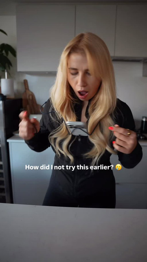 Guys, 10/10. You have to try this.

It can be a little shaky, but that’s just how all neck attachments are if you’re walking or moving a lot. So far, favourite content hack of 2026!

Idea: 👏 @mashadzhabbarova 

#videography #contentcreatortips #ugccontentcreator #povshot #pov