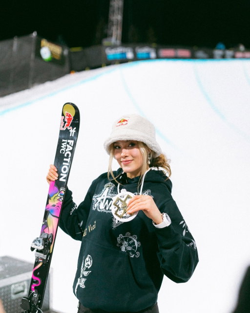 “I’m the most decorated female freeskier in history. I think that’s an answer in and of itself.” 🥇 

in honor of Queen Eileen 🪽

@eileengu for @xgames