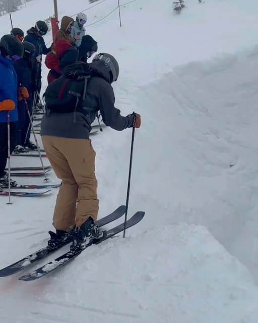 Plot twist: Jerry skis the rest of Corbet’s switch #Smooth

@thehansharris @chill.25 @afowkes1