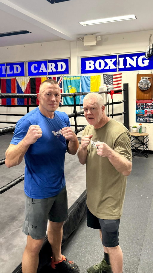 On the road training with the best. 🥊